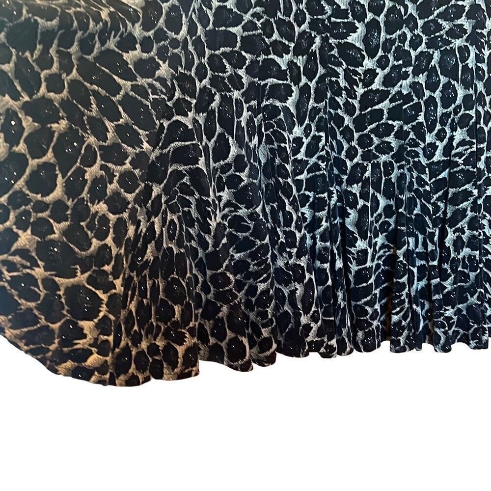 Joseph Ribkoff Two Piece Dressy Glittery Leopard Print Skirt and Top Size 14 - Picture 9 of 16